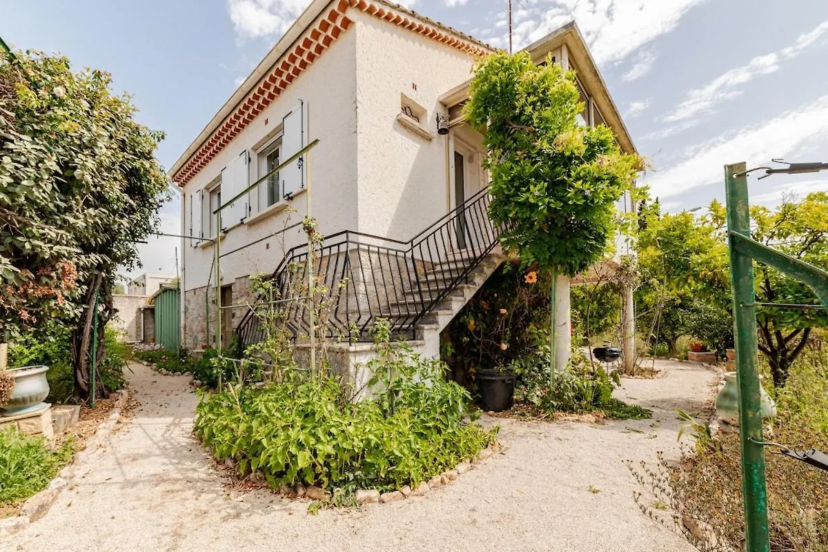 Maison Independante 52 M2, Clim, Wifi Et Jardin La Londe-les-Maures 0*,  Fransa